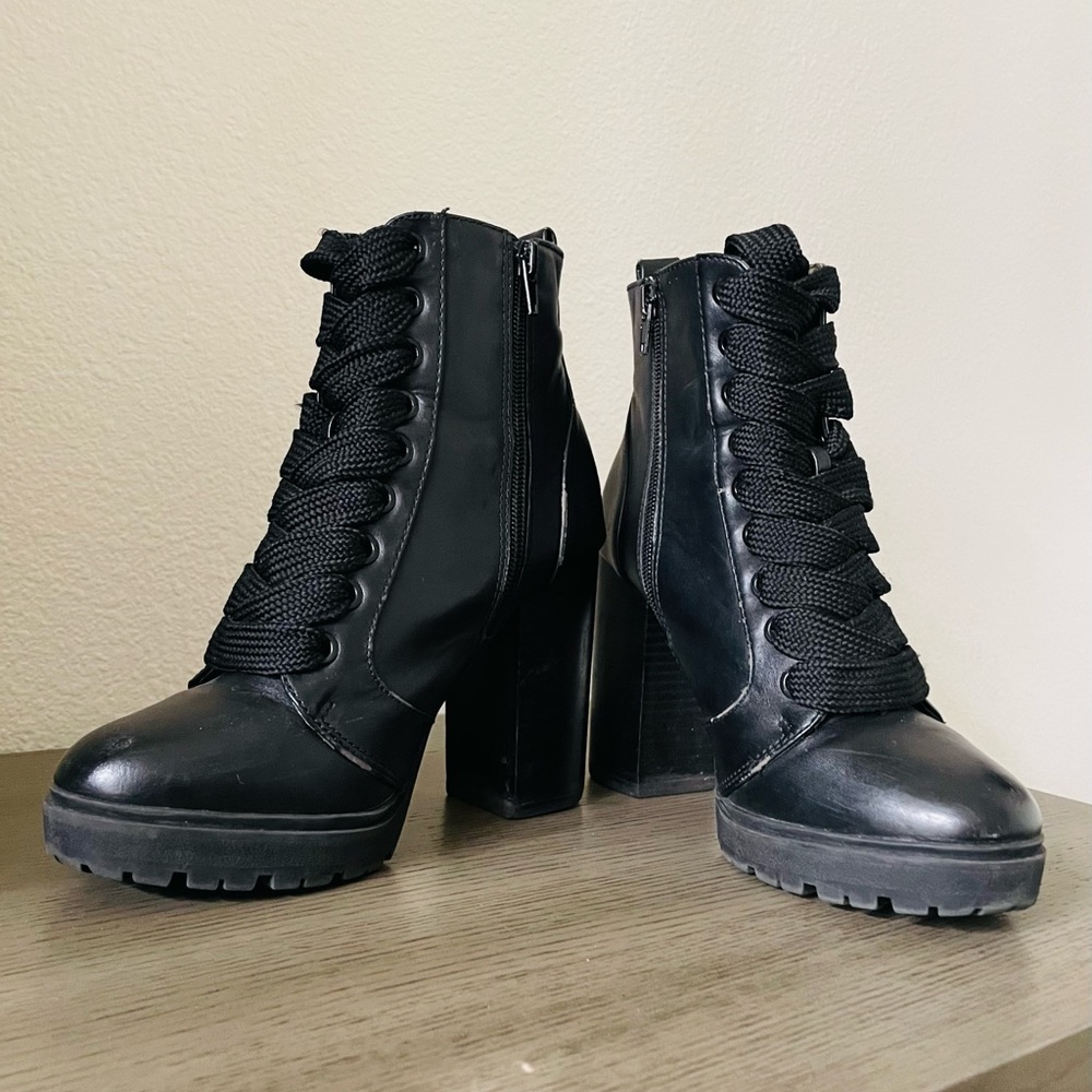 Express Women Booties Size 7